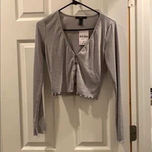 💚💚10% OFF Gray cropped button up 💚💚